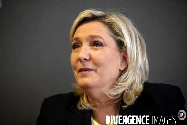 L Eurodéputée FN Sophie MONTEL lance le collectif Belaud-Argos en présence de Marine LE PEN