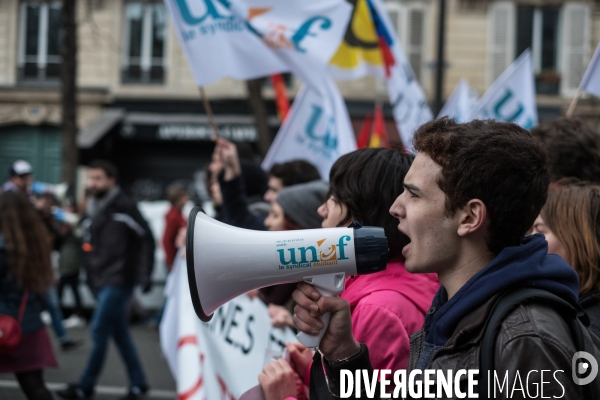 Manifestation contre la loi  travail-El-Khomri 