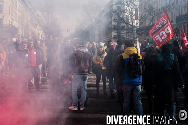 Manifestation contre la loi  travail-El-Khomri 