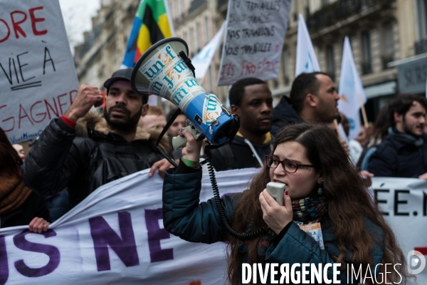 Manifestation contre la loi  travail-El-Khomri 
