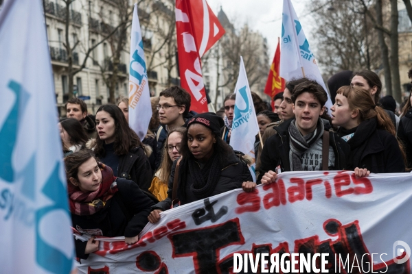 Manifestation contre la loi  travail-El-Khomri 