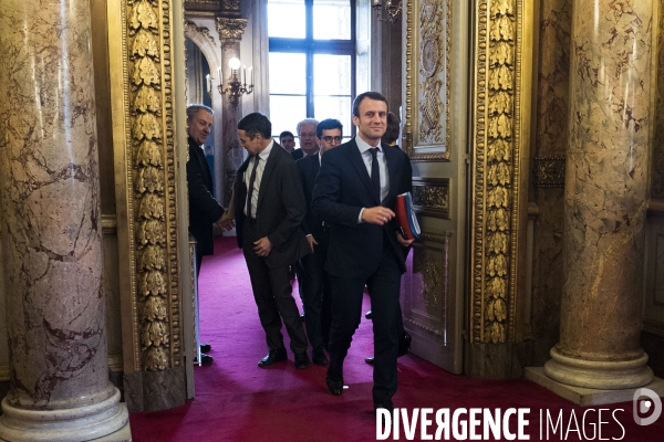 Senat, questions au gouvernement