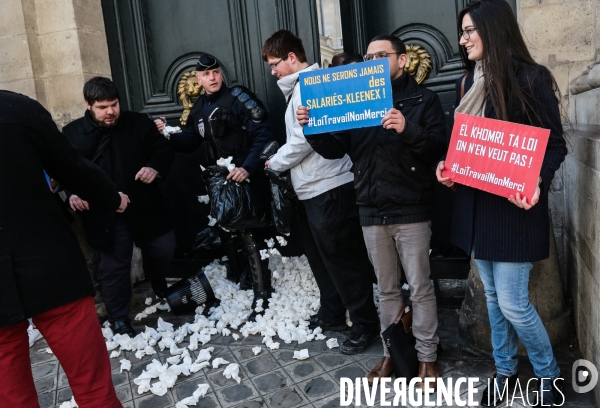 Loi el khomeri - action du fnj devant le ministere