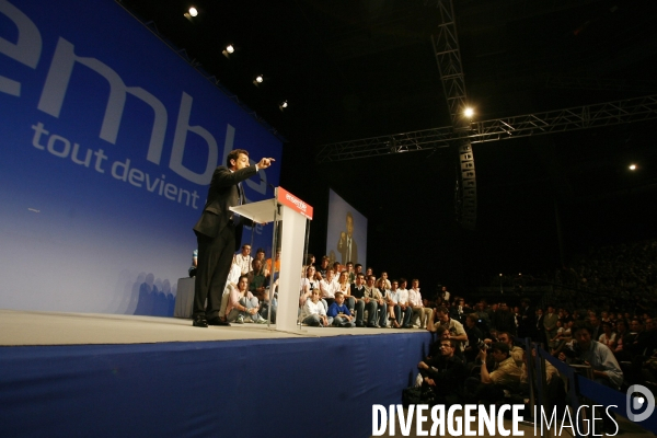 Nicolas sarkozy: meeting a rouen avec le depute-maire pierre albertini(udf) et co-organisateur de la campagne de francois bayrou