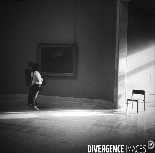 Ballades en N/B au musée du Louvre - Été 2015  (photos réalisées à l Iphone)