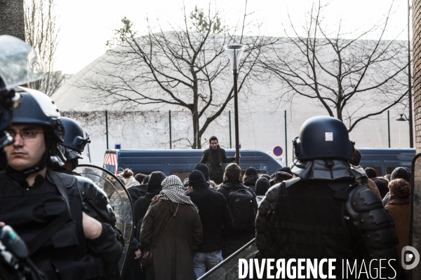 Loi El-Khomri : Echauffourées à l université Paris-I Tolbiac