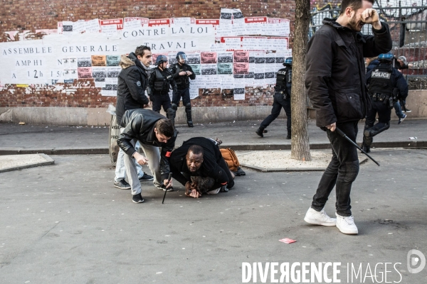 Loi El-Khomri : Echauffourées à l université Paris-I Tolbiac