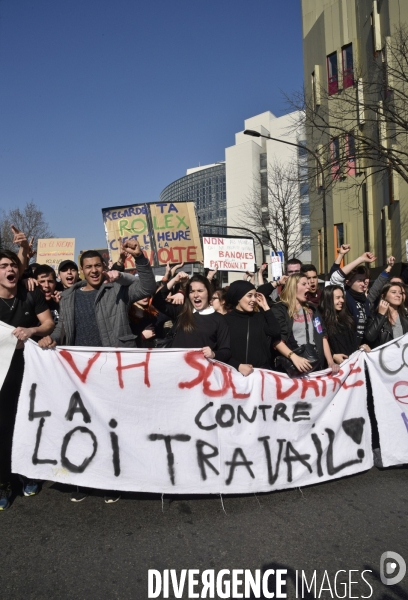 Mobilisation lycéenne et étudiante contre le projet de la loi Travail El Khomri.