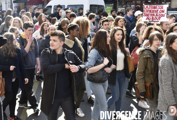 Mobilisation lycéenne et étudiante contre le projet de la loi Travail El Khomri.