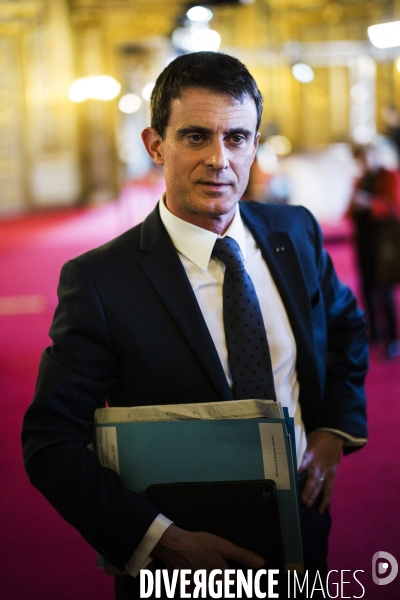 Manuel Valls au Sénat.