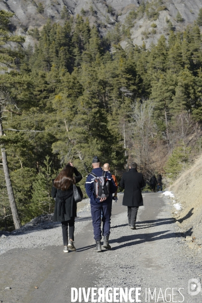 Chemin du Recueillement sur le site du crash de la Germanwings 1 an après.