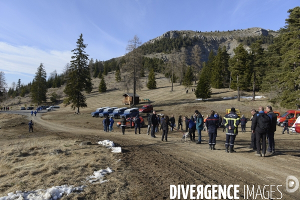 Chemin du Recueillement sur le site du crash de la Germanwings 1 an après.