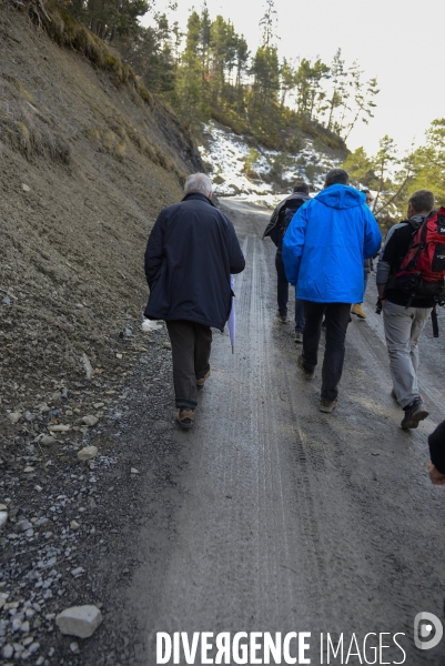 Chemin du Recueillement sur le site du crash de la Germanwings 1 an après.