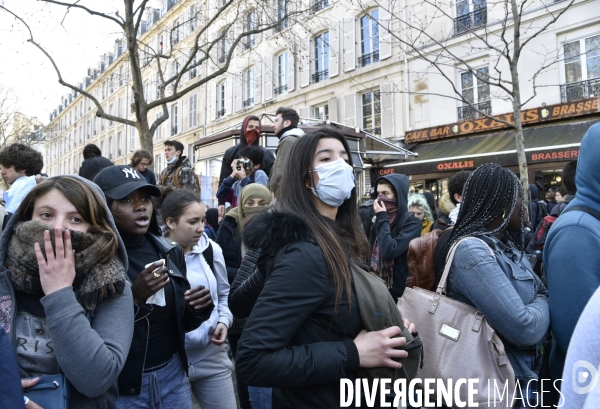 Mobilisation de la jeunesse contre le projet de la loi Travail El Khomri. Confrontation avec la police. Youth and El Khomeri law.