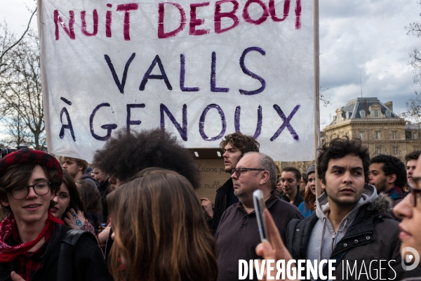 Nuit debout, République