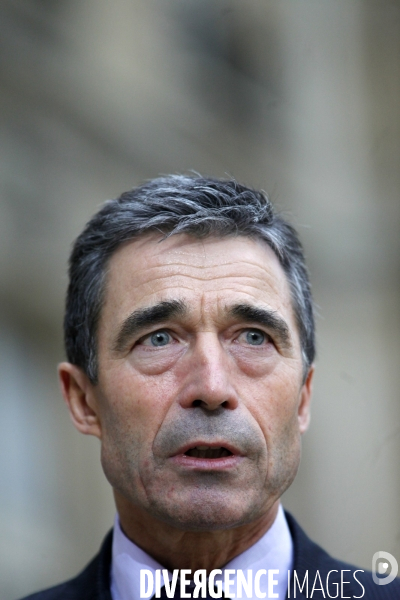 Nicolas SARKOZY reçoit Anders FOGH RASMUSSEN secrétaire général de l OTAN