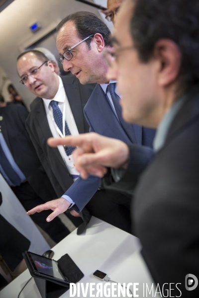 François Hollande visite l Institut du Cerveau et de la Moelle épinière ICM, hôpital Pitié-Salpêtrière