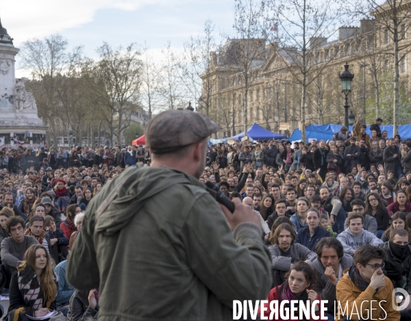 Nuit Debout place de la République à Paris.