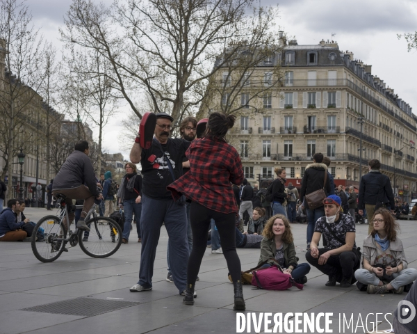 Nuit Debout place de la République à Paris.