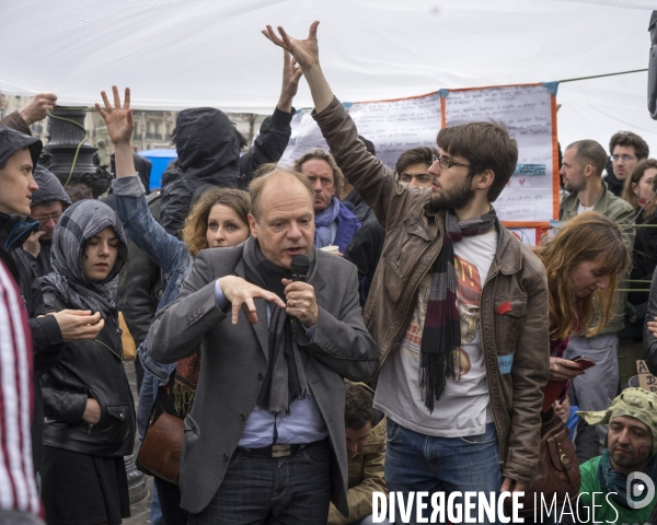 Nuit Debout place de la République à Paris.