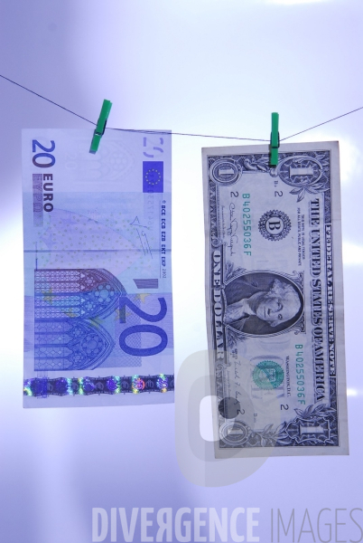 Illustration Symbole : impots, piège, billets, euro, fiscalité