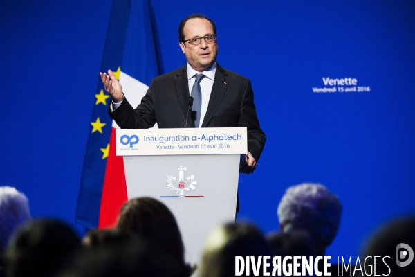 F. Hollande visite l entreprise Plastic Omnium.