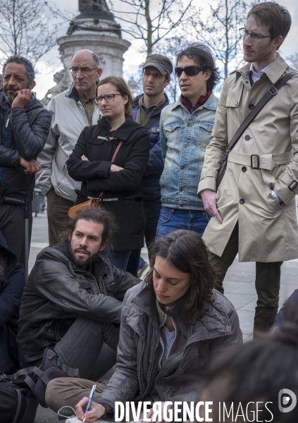 Nuit Debout place de la République à Paris.