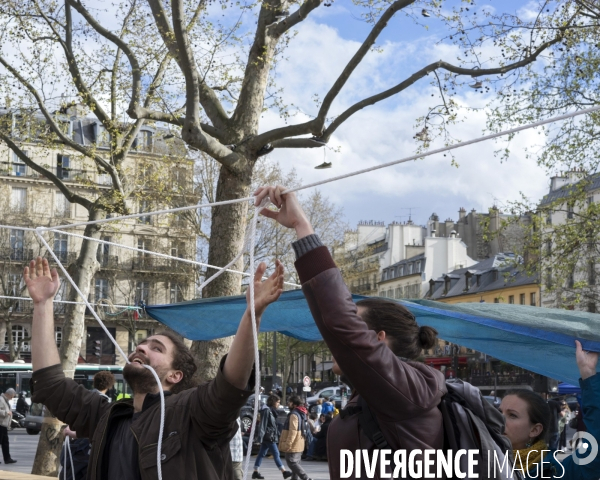 Nuit Debout place de la République à Paris.