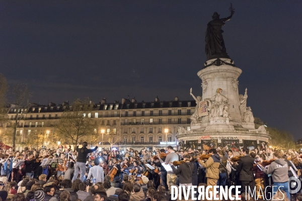 Nuit debout : orchestre debout