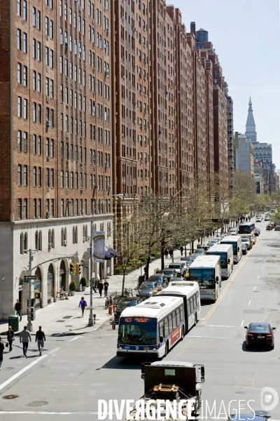 Retour a Manhattan # 02.Immeubles de logements au croisement da la 23 eme rue et de la 10 eme avenue