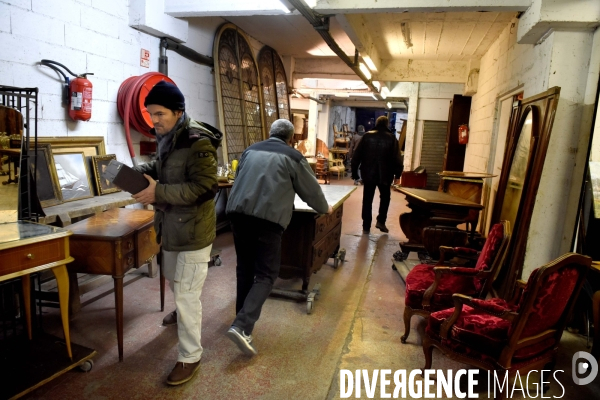 Marché aux puces de la porte de Saint-Ouen