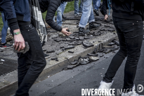 Manifestation contre la loi travail et violences, Paris.