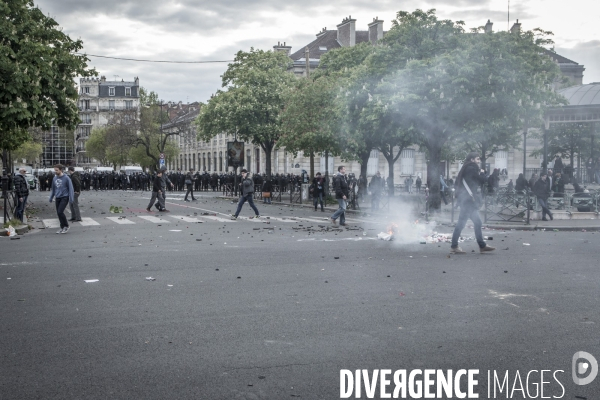 Manifestation contre la loi travail et violences, Paris.