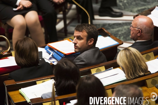 Questions au gouvernement à l Assemblée Nationale.