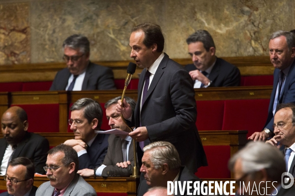 Questions au gouvernement à l Assemblée Nationale.