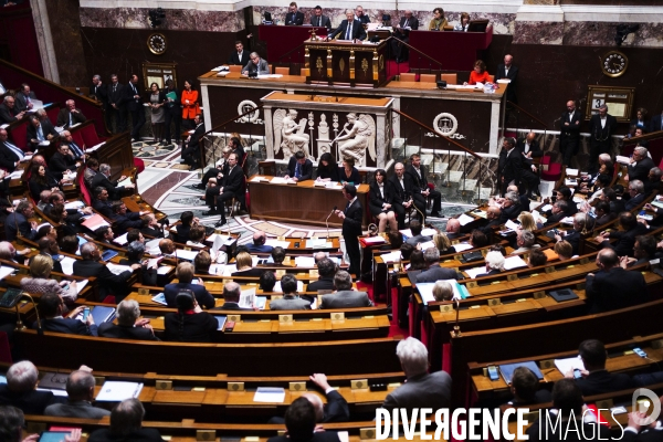 Questions au gouvernement à l Assemblée Nationale.