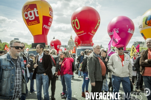 Meeting aux Invalides contre la loi travail